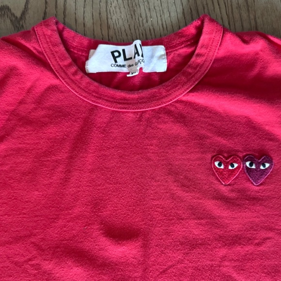 Comme des Garçon PLAY, Men’s T-Shirt. Size XL  (Fits Small) - Picture 2 of 2
